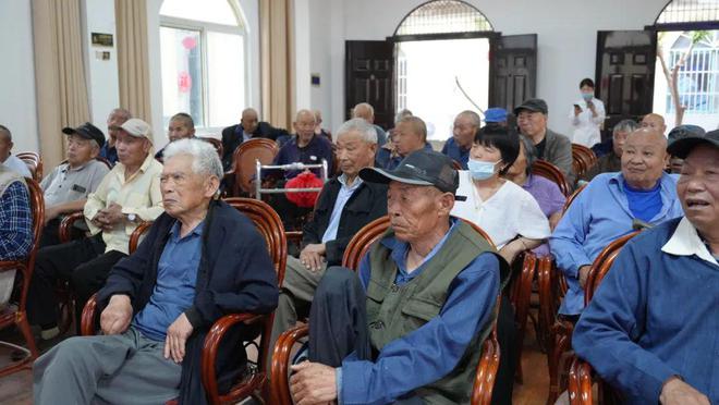 金年会官网关爱银龄口腔安康众迪口腔在动作(图4)